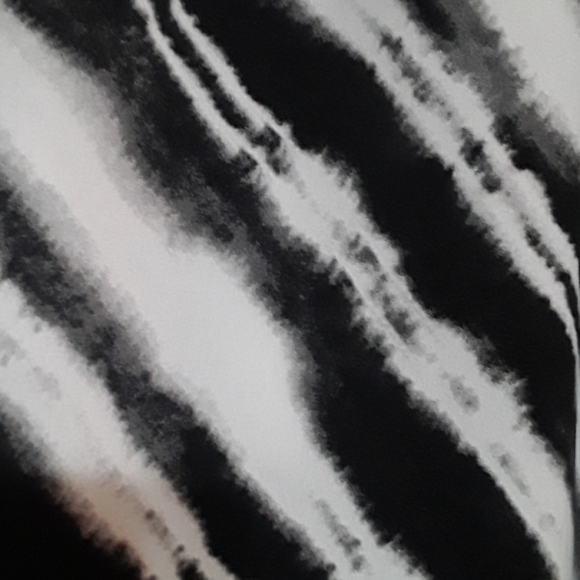 KENNETH COLE NEW YORK BLOUSE - Picture 5 of 6